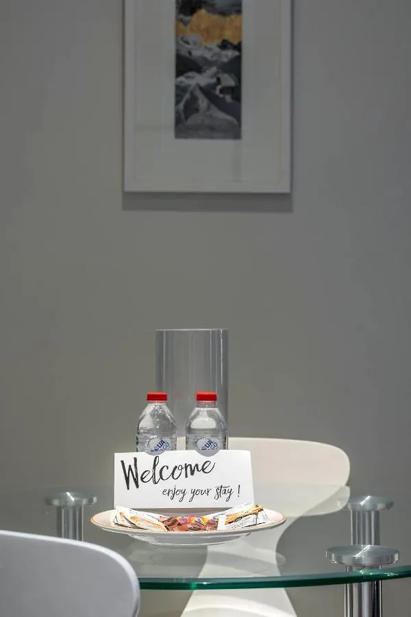 Lake View Apartment, Kingston Australia
